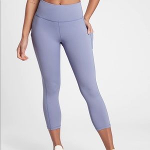 Athleta Ultimate Stash Pocket Capri